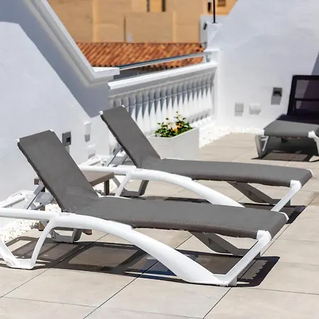 Toboso Plaza Lägenhetshotell 4*