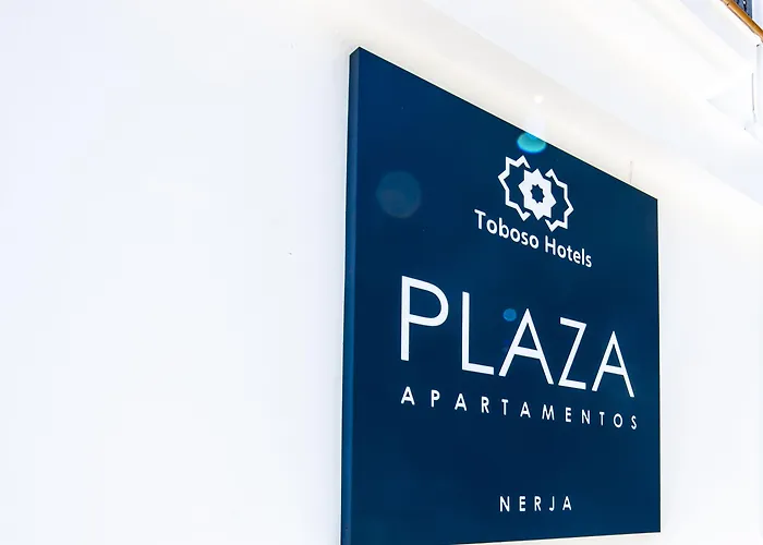 Toboso Plaza 아파트호텔