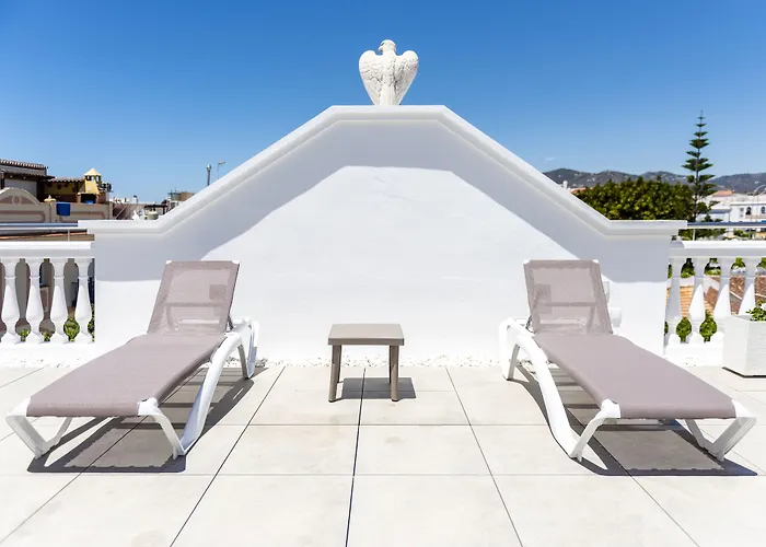 Toboso Plaza Aparthotel 4*