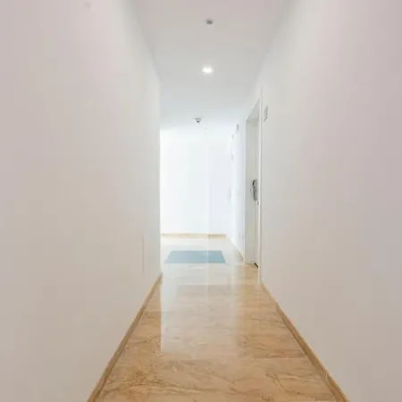 Toboso Plaza Lägenhetshotell Nerja