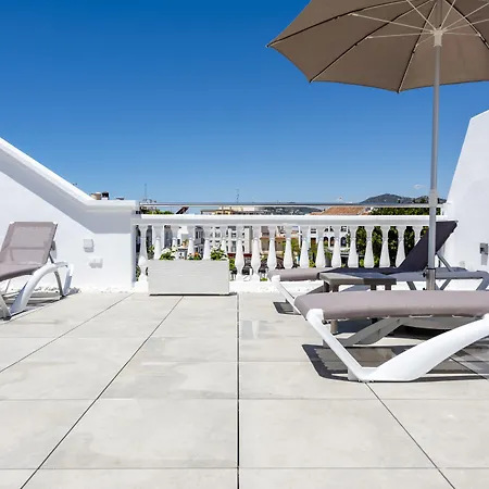 شقة فندقية Toboso Plaza 4*
