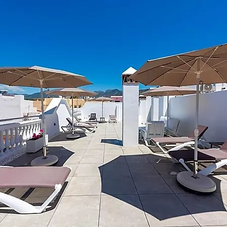 Toboso Plaza Lägenhetshotell