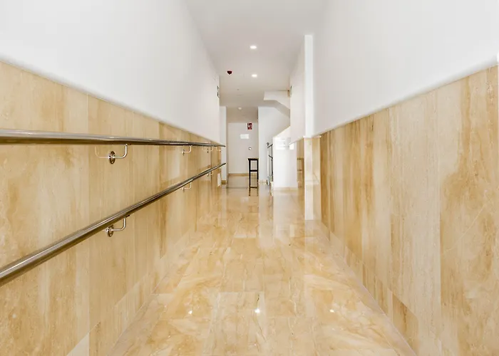 Toboso Plaza Нерха