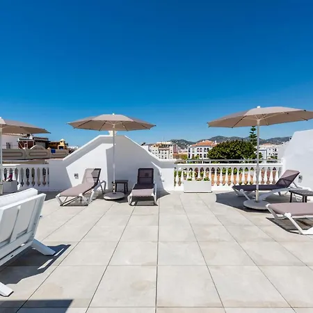 Toboso Plaza Aparthotel 5*